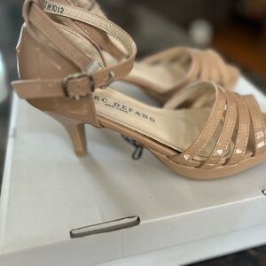 Size 4 Marc Defang nude shoe